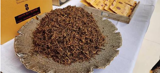 筠連縣召開(kāi)“凝聚筠商力量 助推筠連發(fā)展”筠商座談會(huì)